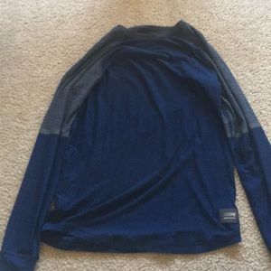 American Eagle Long Sleeve T-Shirt